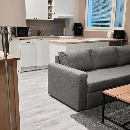 Loft- Matkustajasatamassa Savonlinna